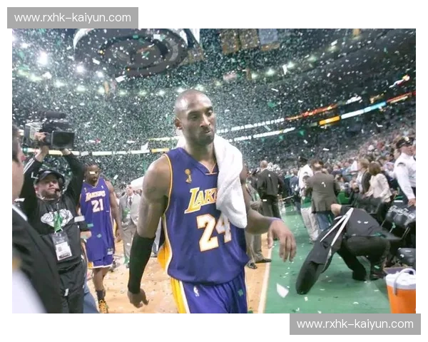 NBA总决赛——篮球的巅峰对决，热血激荡的梦幻之夜